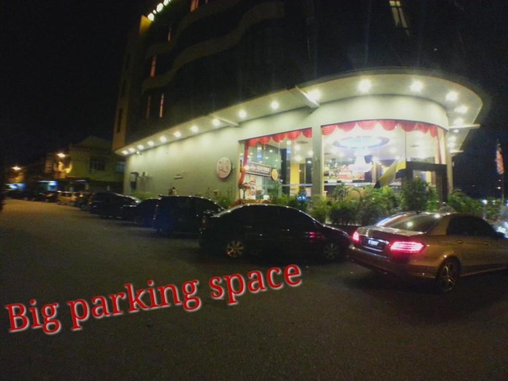 โรงแรมพารากอน ซิตี้ อิโปห์ ภายนอก รูปภาพ